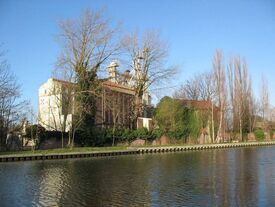 Photo de 2012 de l'ancien site Duquesne Purina, usine d'aliments pour animaux.
